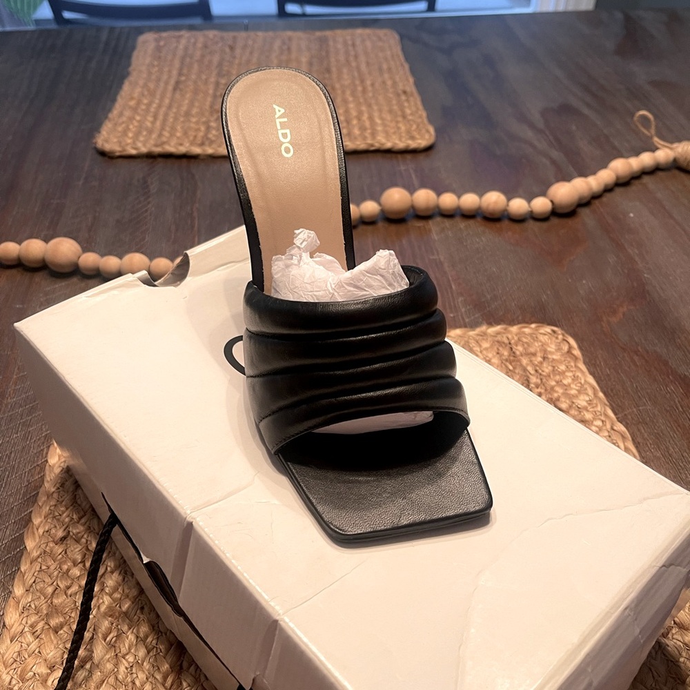 Aldo black mule